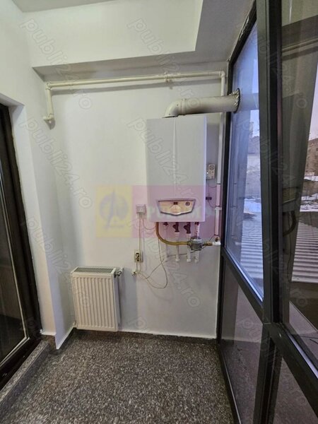 Bijuterie de Garsoniera in centru, rond Alba Iulia